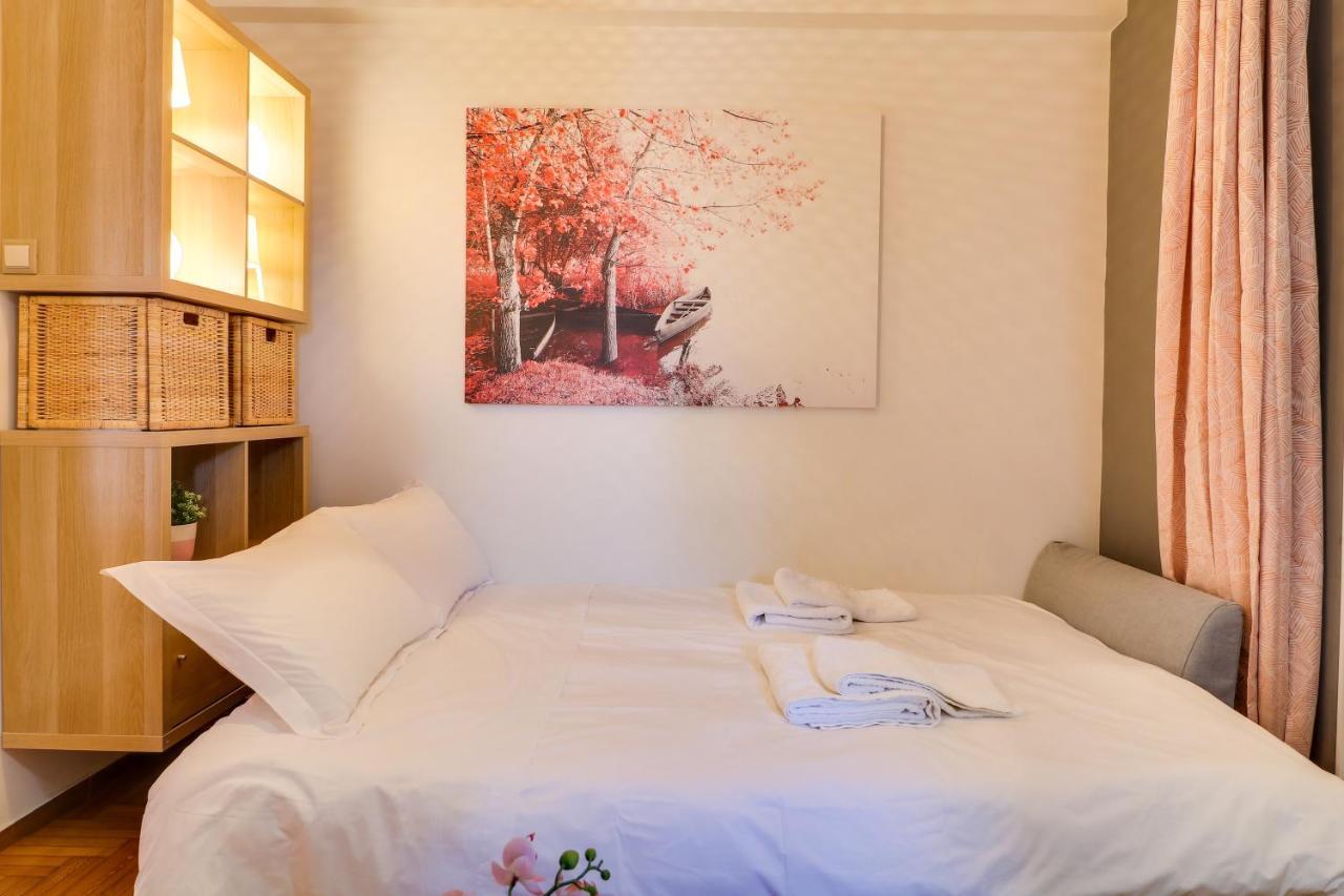 Spacious Central Flat☆3Min To Metro☆Ac|Netflix|Pc Афіни Екстер'єр фото